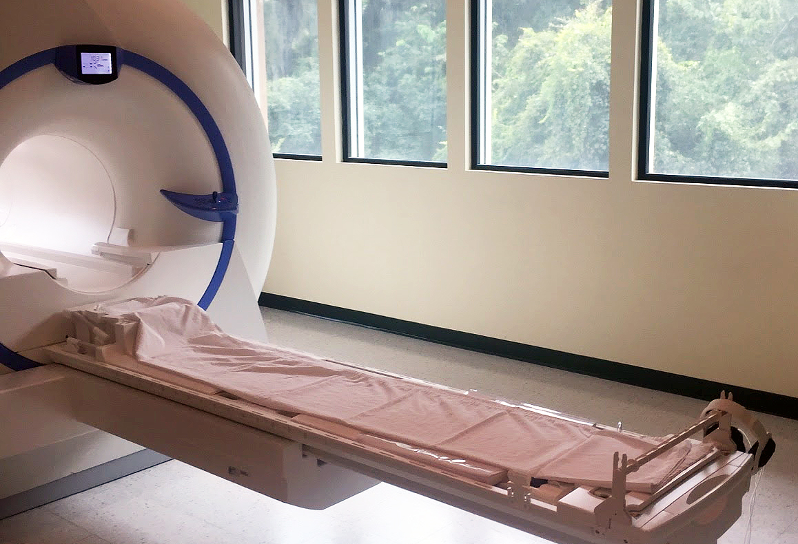 Photo featuring new TIM MRI in Gainesville SIMED Imaging and Radiology.